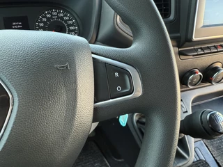 Renault Master Renault Master T35 2.3 dCi 180PK **Fabrieksgrantie tot 04-2026** L2H2 Dubbele Cabine Airco Cruise Control Trekhaak Camera APK to 4-2027 - afbeelding nr 21