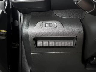 Peugeot Partner Peugeot Partner 1.5 BlueHDI Premium Navigatie App connect Cruise Control Parkeersensoren - afbeelding nr 25