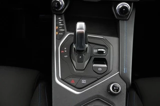 Lynk & Co 01 Lynk & Co 01 1.5 | Black on Black |Carplay | Camera | schuifd. - afbeelding nr 32