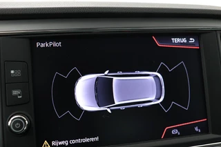 SEAT Leon SEAT Leon 1.0 TSI Style | Full LED | Carplay | Keyless |  Navigatie | Parkeerhulp | Climate control | Cruise control | Getint glas - afbeelding nr 16