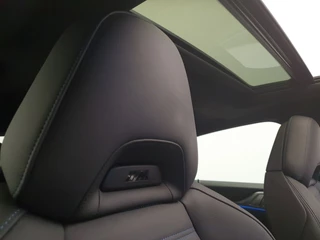 BMW i4 Panoramadak, M-Sportstoelen, 360° Camera - afbeelding nr 30