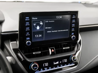 Toyota Corolla Touring Sports Automaat (NAVIGATIE, CAMERA, ADAPTIVE CRUISE, SPORTSTOELEN, LANE ASSIST, LED KOPLAMPEN, ZWART HEMEL, NIEUWSTAAT) - afbeelding nr 8