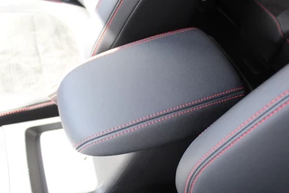 Ford Kuga Ford Kuga 2.5-225pk PHEV ST-Line X. 1500kg Trekgewicht Fabr. garantie t/m 04-03-2028 ! Slechts 13.000km ! Autm. airco dual, side- en lane assist, camera v+a, parkeersensoren, elektr. achterklep, stoel-, stuur- en voorraamverw., metallic lak, head-up displ., B&O soundsyst., adapt. cruise cntrl etc - afbeelding nr 27