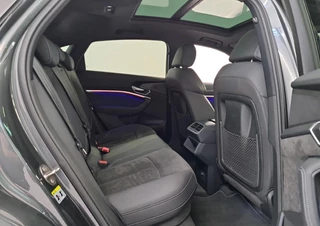 Audi e-tron Audi E-tron Sportback 55 QUATTRO S-Edition 95 kWh 89% SOH 21Inch|Sportstoelen - afbeelding nr 11