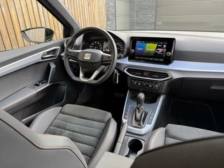 SEAT Arona Seat Arona 1.0 TSI FR Automaat | Apple CarPlay | Achteruitrijcamera | Full-LED | Cruise control adaptief | Lane assist | Half leer/alcantara | Digitale cockpit | Parkeersensoren voor en achter - afbeelding nr 8