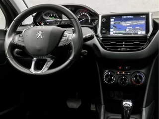 Peugeot 2008 Automaat (PANORAMADAK, NAVIGATIE, ARMSTEUN, CRUISE, SPORTSTOELEN, XENON, PARKEERSENSOREN, DAKRAILS, NIEUWE APK, NIEUWSTAAT) - afbeelding nr 7