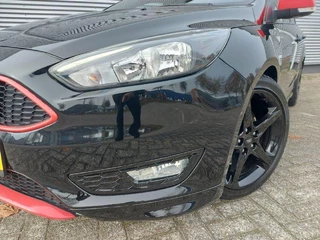 Ford Focus Ford Focus 1.5 135KW/184PK ST line, applecarplay/android,airco,cruise,stoelverwarming,parkeersensoren achter, - afbeelding nr 2