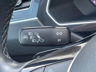 Volkswagen Tiguan Volkswagen Tiguan 1.4 TSI ACT R-Line | Pano | Trekhaak | Leder | LED | DAB+ | CarPlay | 20 inch - afbeelding nr 15