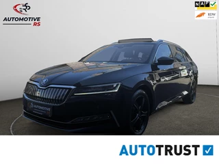 Škoda Superb Skoda Superb Combi 1.4 TSI Plug-in Hybride Trekhaak | Pano Dak | Lederen Interieur | Camera | Sfeerverlichting BTW Auto - afbeelding nr 1