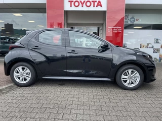 Toyota Yaris Toyota Yaris 1.5 Hybrid 115 Active Plus | Stuur + Stoelverwarming | Sensoren - afbeelding nr 2