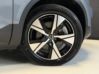 Volvo XC40 Volvo XC40 Recharge P8 AWD R-Design | Panoramadak | Trekhaak | Stoel/stuurverwarming - afbeelding nr 38
