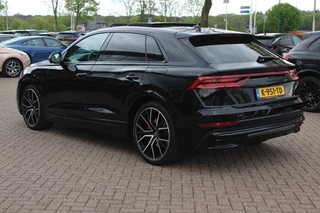 Audi Q8 Audi Q8 55 TFSI e quattro Pro Line S / Vol opties!! / Trekhaak / Panoramadak / 360Camera / Head-up / 22'' / Softclose / B&O / Luchtvering / Keyless / Stuurverwarming / Sfeerverlichting / Stoelventilatie + verwarming / Dodehoek / - afbeelding nr 3