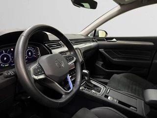 Volkswagen Passat Volkswagen Passat Variant 1.4 TSI Hybride 218PK DSG|Pano|Nardo Grey Trekhaak|Navi|Virtual Cockpit|Carplay - afbeelding nr 4