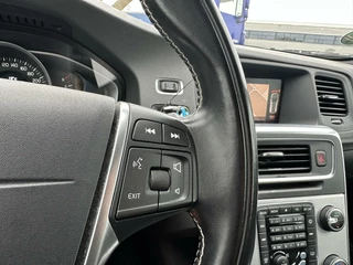 Volvo V60 Volvo V60 2.0 T3 Xenium Navi Cruise Climate Leder Stoelverwarming Trekhaak Lichtmetaal - afbeelding nr 11
