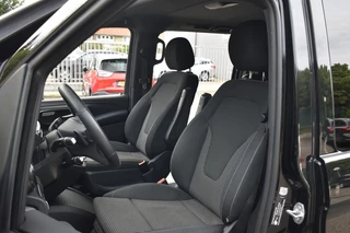 Mercedes-Benz V-Klasse Mercedes-Benz V-Klasse V 300 d 4MATIC extra lang geel kent incl btw / bpm - afbeelding nr 44