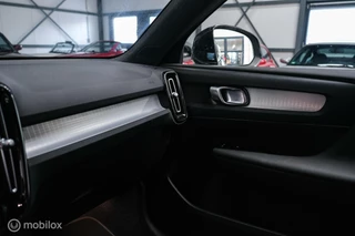 Volvo XC40 Volvo XC40 1.5 T4 Plug-in hybrid Essential Bright | Trekhaak | Camera | Stoel en stuurwiel verwarming | incl btw | - afbeelding nr 25