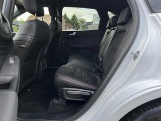 Ford Kuga Ford Kuga 2.5 PHEV ST-Line X 225pk | Trekhaak | Winter Pack | 19 inch | Elektrische achterklep | Bang&Olufsen | Half leder - afbeelding nr 12