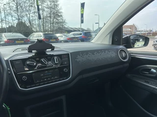 Volkswagen up! Volkswagen Up! 1.0 BMT high up! | Pano | Cruise | Airco - afbeelding nr 16