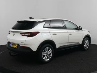 Opel Grandland X Opel Grandland X 1.2 Turbo Business Edition | Pano | Parelmoer | - afbeelding nr 3