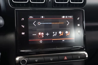 Citroën C3 Aircross Citroën C3 Aircross 1.2 PT S&S Business | Trekhaak | Navigatie | parkeersensoren - afbeelding nr 19