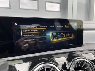 Mercedes-Benz CLA Mercedes CLA-klasse 200 AMG-Line|Pano|Sfeer|Camera|CarPlay - afbeelding nr 19