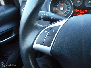 Fiat Punto Fiat Punto TwinAir Turbo 100 Lounge NAVI+RESERVEWIEL+METALLIC - afbeelding nr 23
