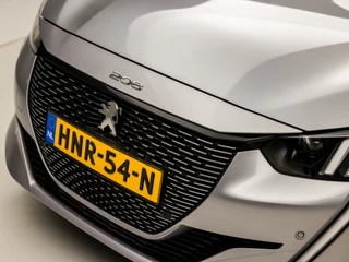 Peugeot 208 Automaat (PANORAMADAK, VIRTUAL COCKPIT, APPLE CARPLAY, GROOT NAVI, LEDER, 360 CAMERA, SPORTSTOELEN, GETINT GLAS, KEYLESS, ZWART HEMEL, NIEUWSTAAT) - afbeelding nr 36