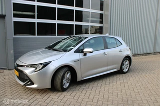 Toyota Corolla Toyota Corolla 1.8 Hybrid Active 1e Eigenaar | Btw auto | Navigatie | Boekjes. - afbeelding nr 11