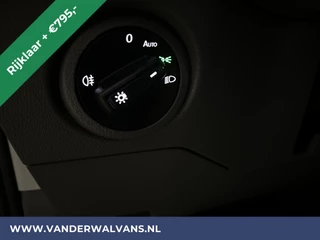 Volkswagen Crafter Volkswagen Crafter 2.0 TDI 177pk Automaat L3H3 L2H2 Euro6 *Rijklaar Direct Rijden* Airco | Camera | Navigatie | LED | Apple Carplay Android Auto, Cruisecontrol, Parkeersensoren, 3000kg trekvermogen, Bijrijdersbank - afbeelding nr 16