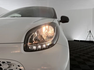 Smart Forfour Smart Forfour EQ Essential 18 kWh [ 3-Fase ] (INCL-BTW) Aut. *FULL-LEATHER | AIRCO | CRUISE | DAB+ | COMFORT-SEATS | 15''ALU* - afbeelding nr 25