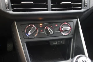 Volkswagen Polo Volkswagen Polo 1.0 TSI Comfortline - Carplay, Cruise - afbeelding nr 16
