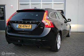 Volvo V60 Volvo V60 2.0 T4 190pk Kinetic XENON/NAVIGATIE/TREKHAAK/PDC - afbeelding nr 7