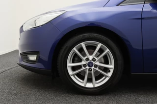 Ford Focus Ford Focus 1.0 EcoBoost Titanium Business Climate, Cruise, Bluetooth, Elektrisch Pakket, Radio/CD, USB, 16'' - afbeelding nr 23