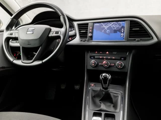 SEAT Leon (APPLE CARPLAY, NAVIGATIE, CLIMATE, KEYLESS START, GETINT GLAS, SPORTSTOELEN, ARMSTEUN, PARKEERSENSOREN, CRUISE, LM VELGEN, NIEUWE APK, NIEUWSTAAT) - afbeelding nr 7