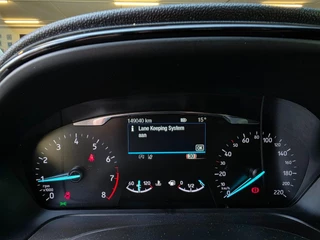 Ford Fiesta Ford Fiesta 1.0 EcoBoost Titanium / NAP / GARANTIE / CARPLAY / CAMERA / ALLSEASON / 6-BAK / DAB+ / LED / ISOFIX / LM-VELGEN ''16 ! - afbeelding nr 34