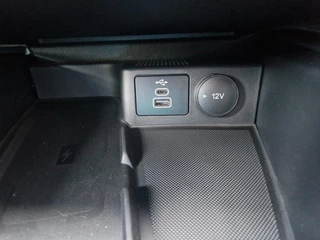Ford Focus Ford Focus 1.0 EcoBoost Hybrid ST Line Wagon | SCI | Locatie Heerenveen | Automaat | Winterpack | 12.3 inch  Digital Cockpit | Achteruitrijcamera | Draadloos opladen |  Keyless Entry | - afbeelding nr 32