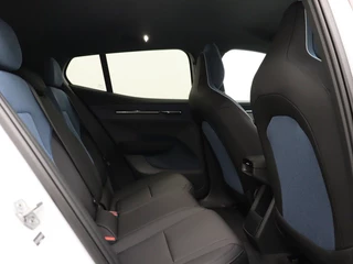 Volvo EX30 Volvo EX30 EXTENDED RANGE PLUS HARMAN KARDON GOOGLE MAPS CAMERA DAB+ - afbeelding nr 10