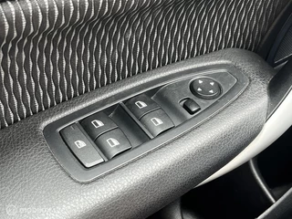 BMW 1 Serie BMW 1-serie 116i Essential *5Drs*Nav*PDC *Dealer onderhouden - afbeelding nr 18