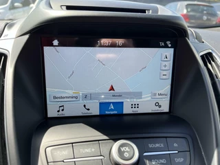 Ford C-MAX Ford C-Max 1.5 Titanium 150PK Automaat Trekhaak Cruise Navi Camera 1500Kg Trekgewicht Climate Parkeersensoren Carplay Keyless *Dealer Onderhouden* - afbeelding nr 21