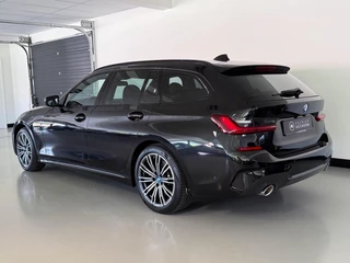BMW 3 Serie BMW 3-serie Touring 330e 293pk M-Sport High Executive | Laser LED | Carplay | Adaptive cruise | Trekhaak - afbeelding nr 3