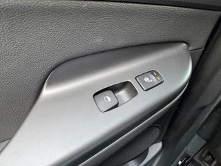 Hyundai Kona Hyundai Kona 1.6 GDI HEV Premium | Trekhaak 1350kg! | Leder | Navigatie | Sto - afbeelding nr 15