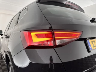 SEAT Ateca Aut. *DIGI-COCKPIT | FULL-LED | BLIS | ADAPTIVE-CRUISE | BEATS-AUDIO | CAMERA | KEYLESS | NAVI-FULLMAP | MICROFIBRE | SPORT-SEATS | DAB+ | 18''ALU | TOWBAR | ECC | PDC* - afbeelding nr 26