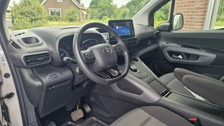 Toyota ProAce Toyota ProAce CITY Verso 1.2 Turbo Dynamic Automaat 5 Pers, Stoelverwarming, Trekhaak - afbeelding nr 20
