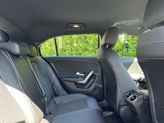 Mercedes-Benz A-Klasse Mercedes A-klasse 180 d Advantage, NIEUW MODEL, EURO 6, CRUISE, NAVI, LEDER, ACHTERUITCAMERA, ECC-AIRCO, STOELVERWARMING, LICHTMETAAL 16