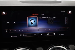 Mercedes-Benz GLA Mercedes-Benz GLA-klasse 250e Business Solution Luxury Limited | Panoramadak | Adaptive cruise | Trekhaak | Leder | Stoelverwarming | Matrix LED | Memory | Camera | Navigatie | Park Assist | Sfeerverlichting - afbeelding nr 30