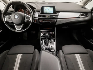 BMW 2 Serie Automaat (NAVIGATIE, CLIMATE, PARKEERSENSOREN, LED KOPLAMPEN, SPORTSTOELEN, CRUISE, TREKHAAK, ELEK ACHTERKLEP, NIEUWSTAAT) - afbeelding nr 6