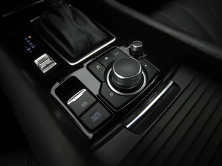 Mazda 6 Mazda 6 Sportbreak 2.0 SkyActiv-G Comfort automaat met Comfort-pakket en trekhaak : dealer onderhouden - afbeelding nr 38