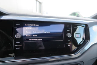Volkswagen Polo Pano dak,Led, Adaptive cruise , Navigatie via Carplay, Buitenspiegels inklapbaar, etc. prijs rijklaar. - afbeelding nr 51