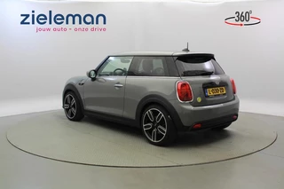 MINI Electric MINI Electric Mini Yours Sport 33 kWh - Navi, Clima, Carplay, SOH 96% - afbeelding nr 3