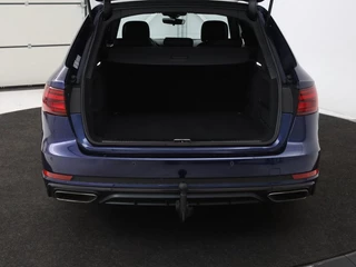 Audi A4 Audi A4 45 TFSI quattro Sport S line Black Edition |  Leder | Trekhaak | 360 camera | Virtual Cockpit | Matrix LED | Navigatie | Sportstoelen | Park Assist | Climate control - afbeelding nr 9